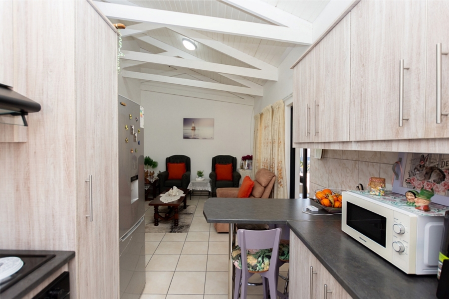 2 Bedroom Property for Sale in Laaiplek Western Cape